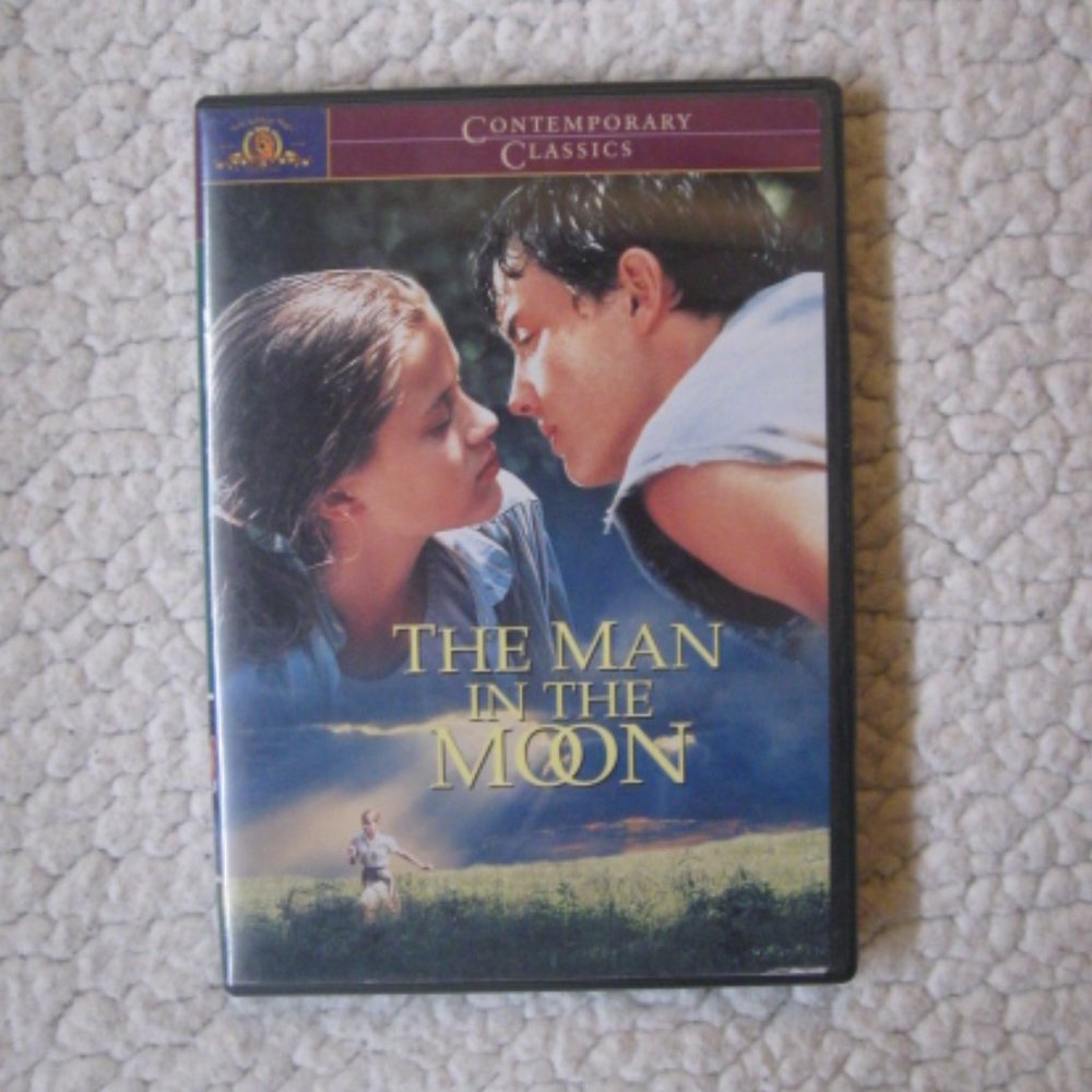 4/$15 MGM The Man in the Moon DVD